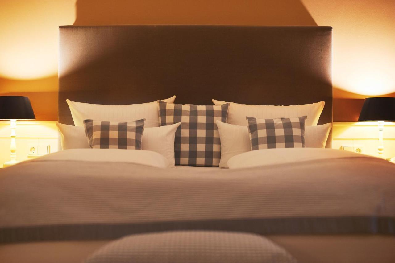 טימנדורפר שטרנד Fuchsbau Romantik Hotel & Spa Restaurant & Fox Bar מראה חיצוני תמונה